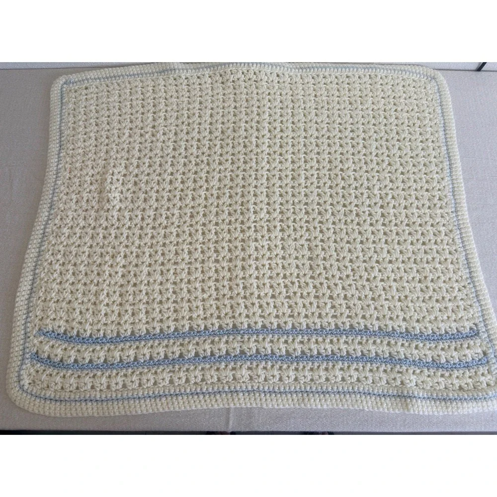Handmade Crochet Baby Blanket 30x32 Cream Blue Excellent Striped Knit